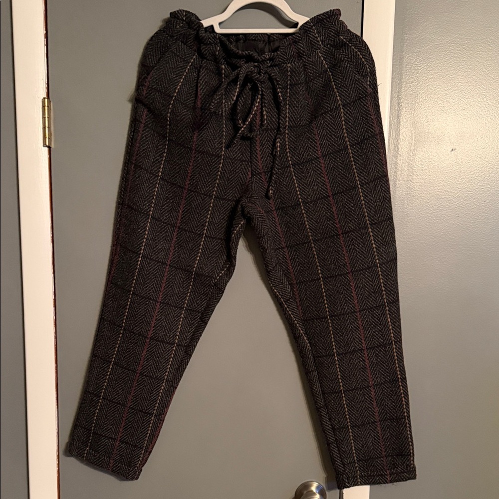 Buckle Hyve dress pants